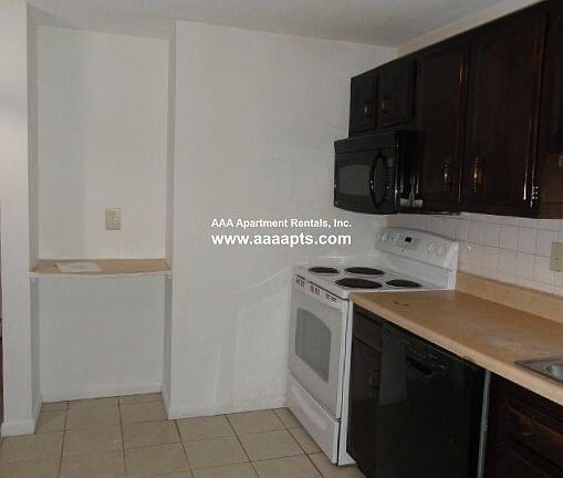 4th image of 1123 Revere Beach Pkwy APT 52