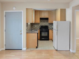 5823 Eastlawn St #5827, Oakland, CA 94621