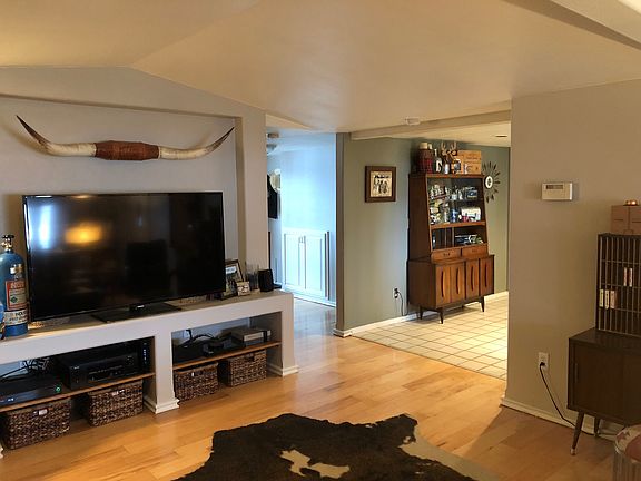 5th image of 14417 E 32nd Ave