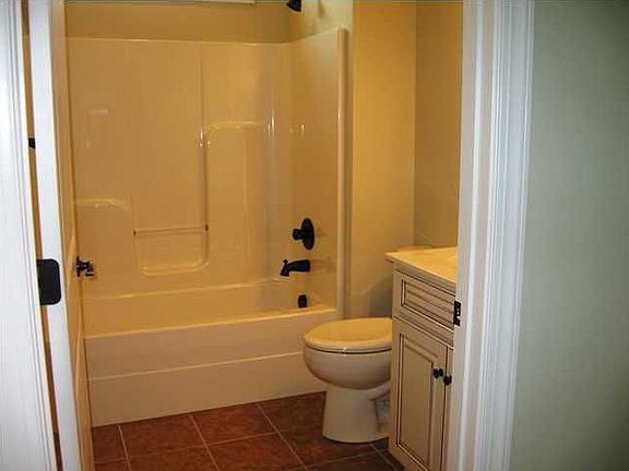3rd image of 4551 Sweetberry Ln