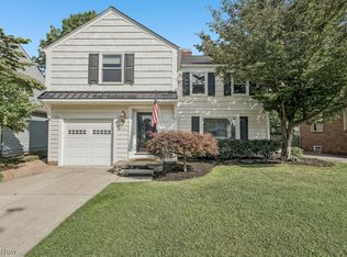 21292 Stratford Ave, Rocky River, OH 44116