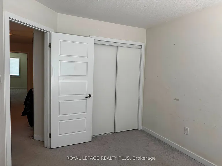 4 Prestwick St — Photo 16