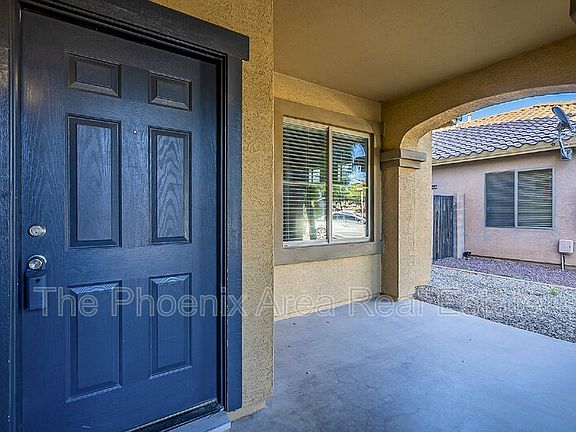5th image of 4456 E Oxford Ln