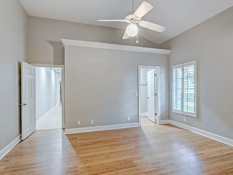 139 Brookhaven Ct — Photo 64