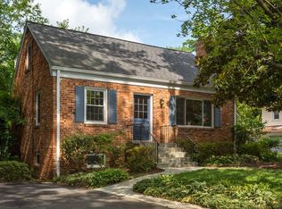 2826 W George Mason Rd, Falls Church, VA 22042