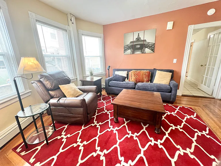 85 Vinton St #2 — Photo 9