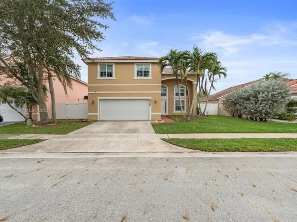 18940 NW 10th St, Pembroke Pines, FL 33029