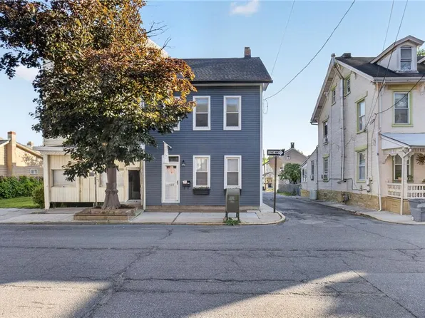 122 Front St, Catasauqua, PA 18032