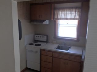 47 Lowell St APT 3, Lewiston, ME 04240