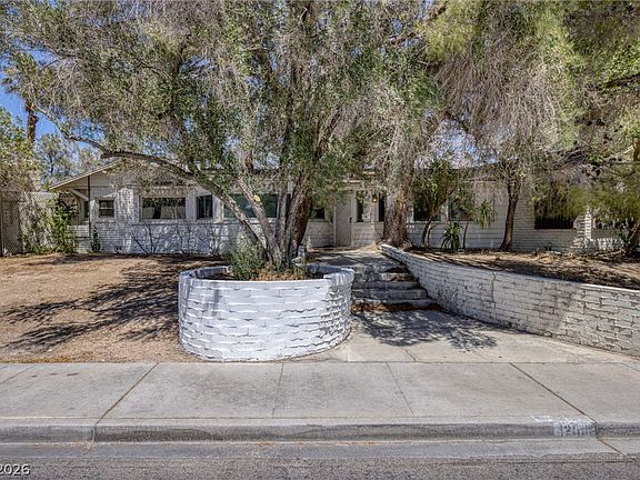 2nd image of 1200 Oak Tree Ln