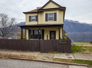 621 Grant St, McMechen, WV 26040