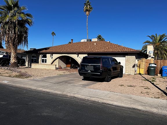 2nd image of 4456 W Dahlia Dr