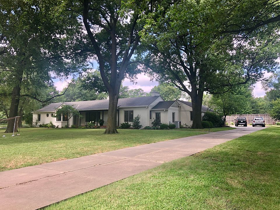 29 S Hampton Rd, Eastborough, KS 67207 Zillow
