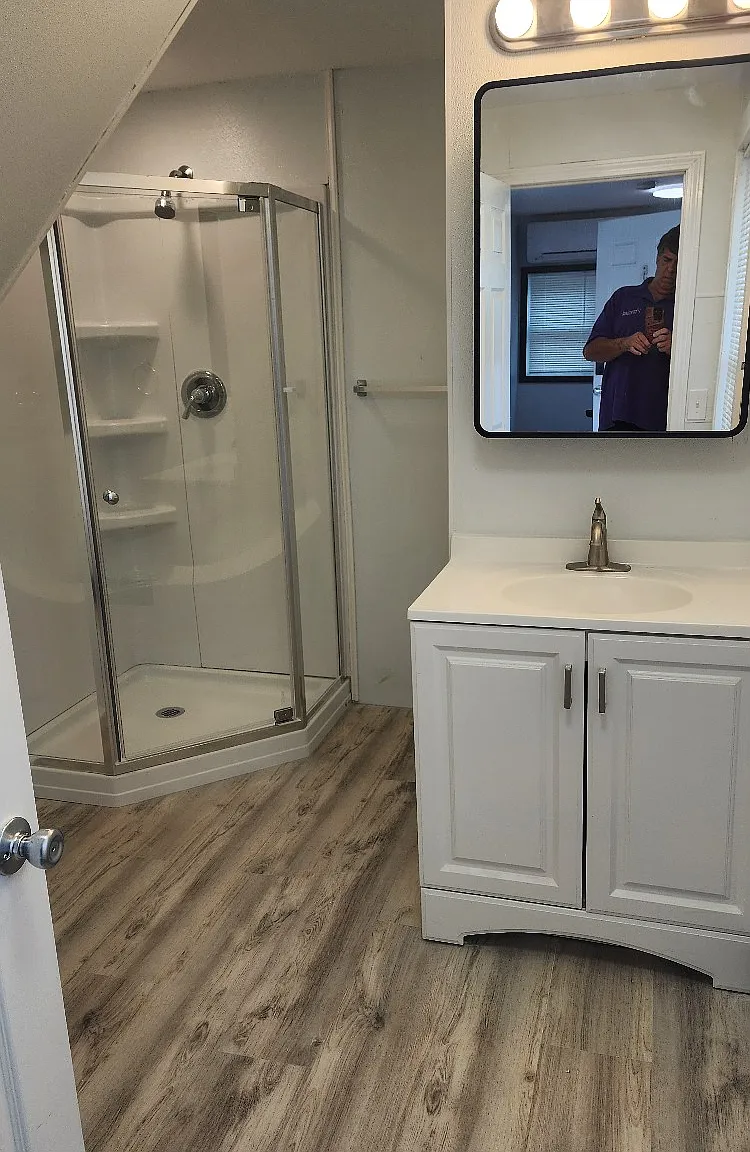 Newly Renovated...Cozy 1-Bedroom Apartment in Charming Randolph, VT — Photo 2