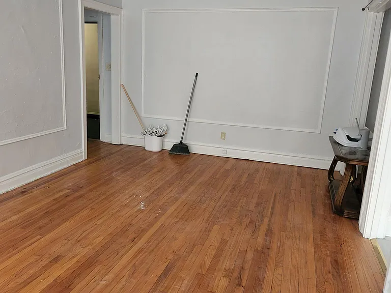 Everett Apartments — Photo 10