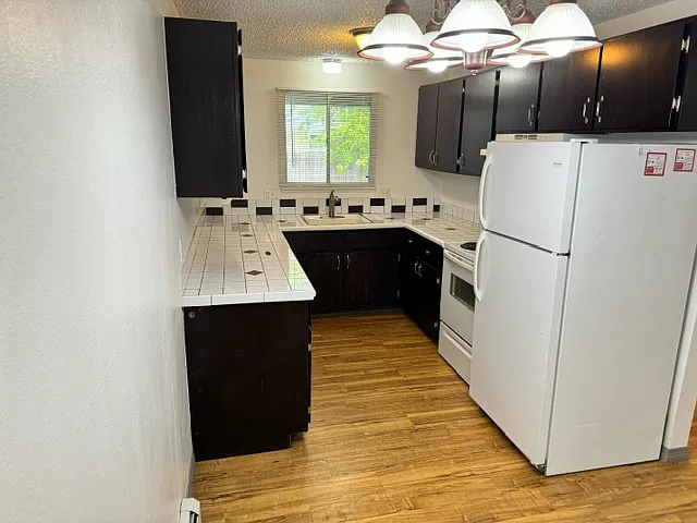 3609 Butternut Dr — Photo 3