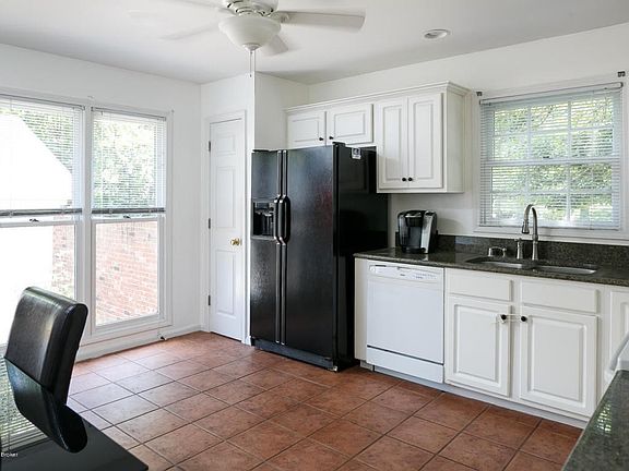 RealTourCast - R Davis - Windsor Keep (1