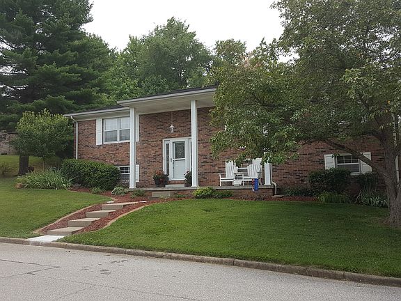 2nd image of 2525 Caren Dr