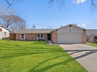 1512 Springbrook Dr, Mesquite, TX