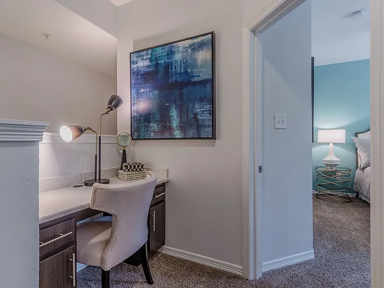 Modern Design for Maximum Focus