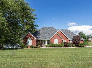 132 Highland Cir, Shelbyville, TN 37160