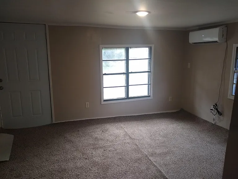 1316 Ellsworth Ave — Photo 3