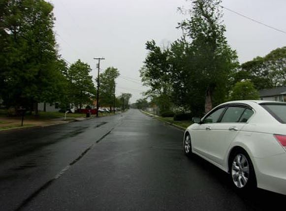 2nd image of 612 Fernwood Ave