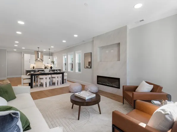 227 Highland Ave #2, Somerville, MA 02143