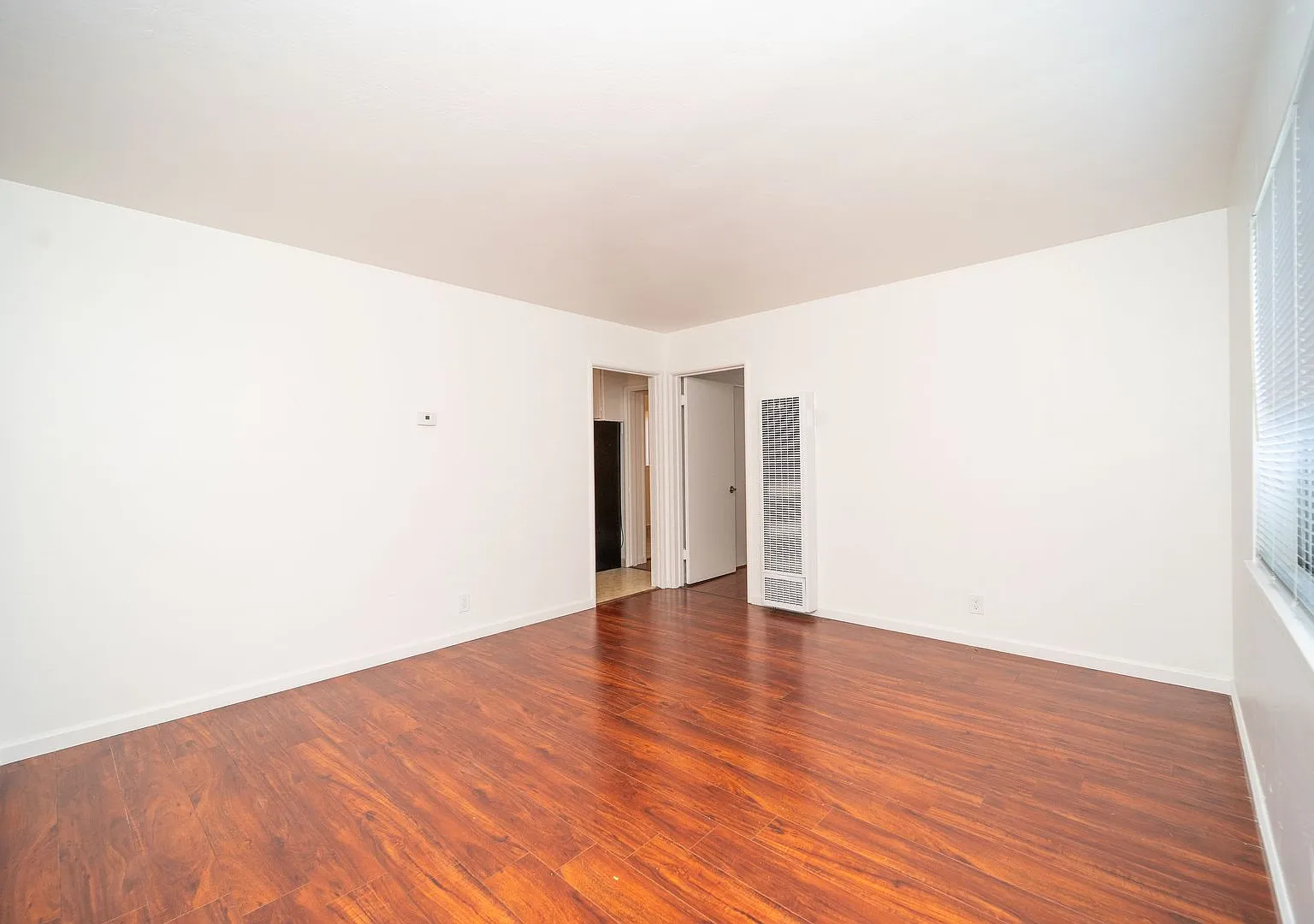22814 - 22832 Alice St. — Photo 3