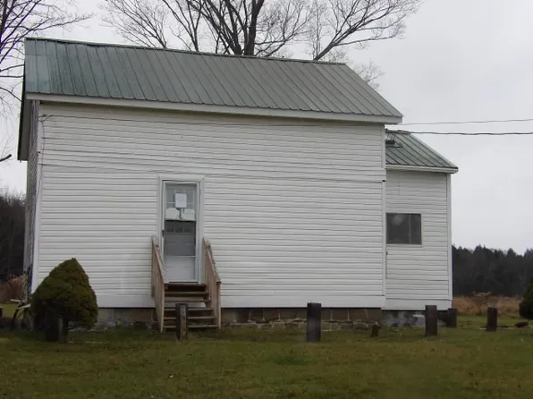 367 Hickling Rd, Edmeston, NY 13335