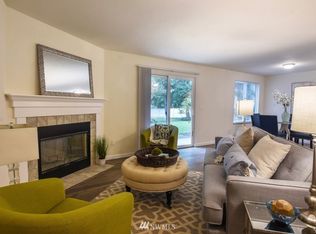 23411 102nd Ave SE APT E110, Kent, WA 98031