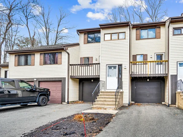 12 Oak Forest Drive #12, Manchester, CT 06042