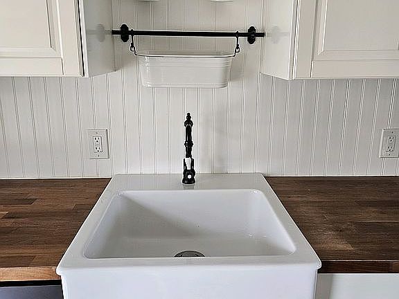 3rd image of 1537 SW Tiskilwa Ave