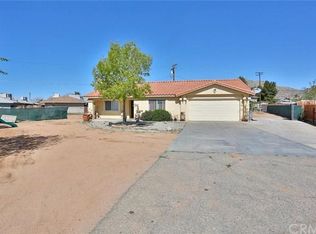 20234 Pawhuska Rd, Apple Valley, CA 92307