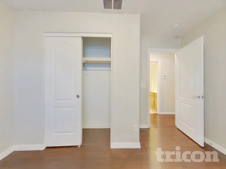 34527 N Karan Swiss Cir — Photo 11