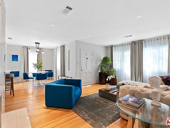 4th image of 2828 Castle Heights Ave