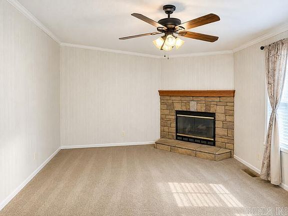 5th image of 256 Fairpark Rd