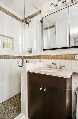 Sold by Compass | media 15