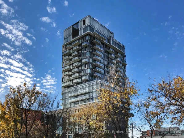 203 Catherine St #201, Ottawa, ON K2P 1J5