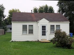 465 Crystal Ave, South Elgin, IL 60177