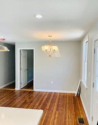 5th image of 317 Pleasant St #1