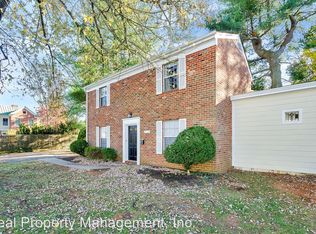 1002 Poplar St, Charlottesville, VA 22902