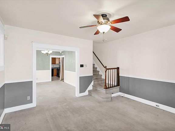 3rd image of 1534 Fayette Ave