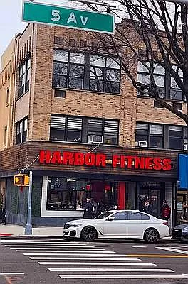 Rented by Brooklyn Property Group LLC | media 24