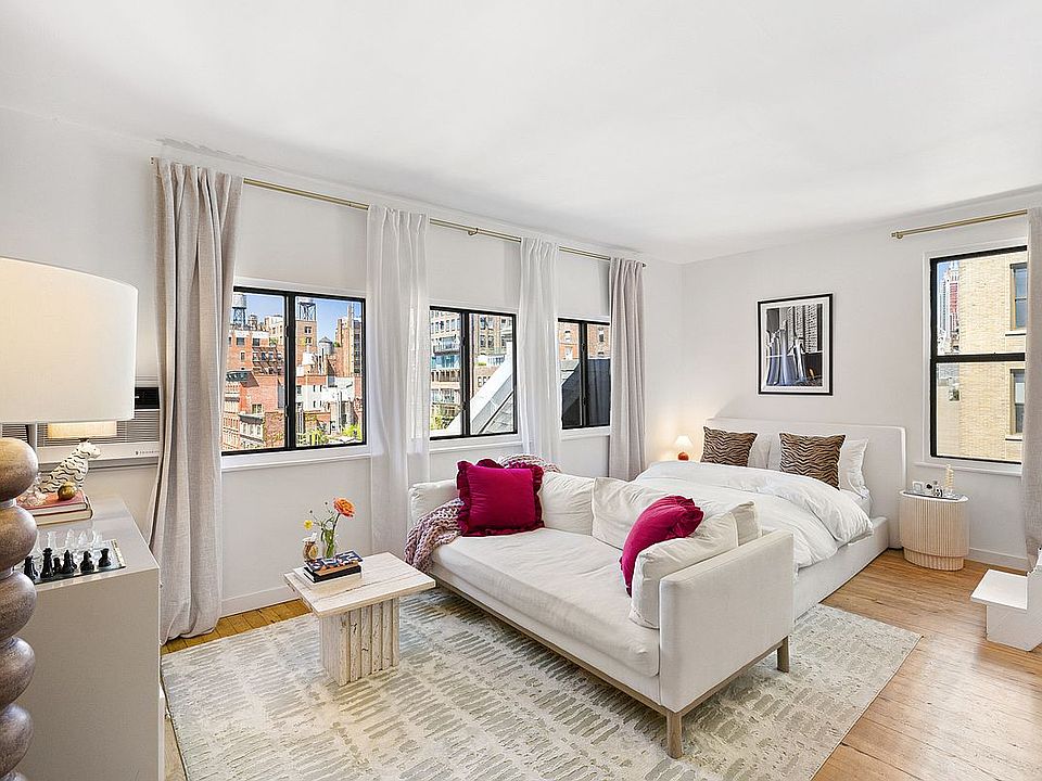 1st image of 23 E 10th St APT 811