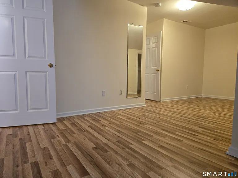 511 Elm St #9-1 — Photo 18