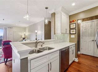 300 Johnson Ferry Rd NE Unit B804, Atlanta, GA 30328