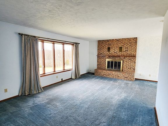 3rd image of 406 North St