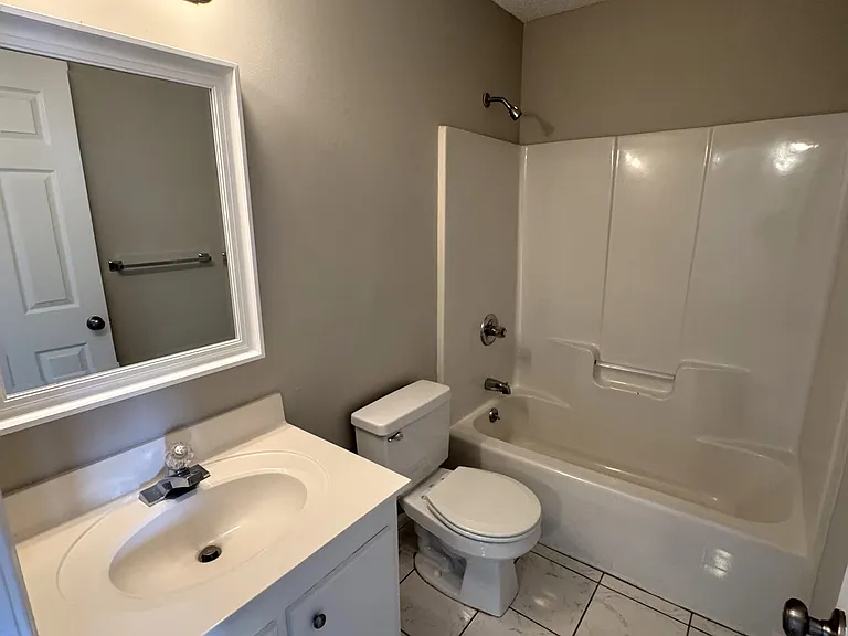 Pineview Townhomes — Photo 63