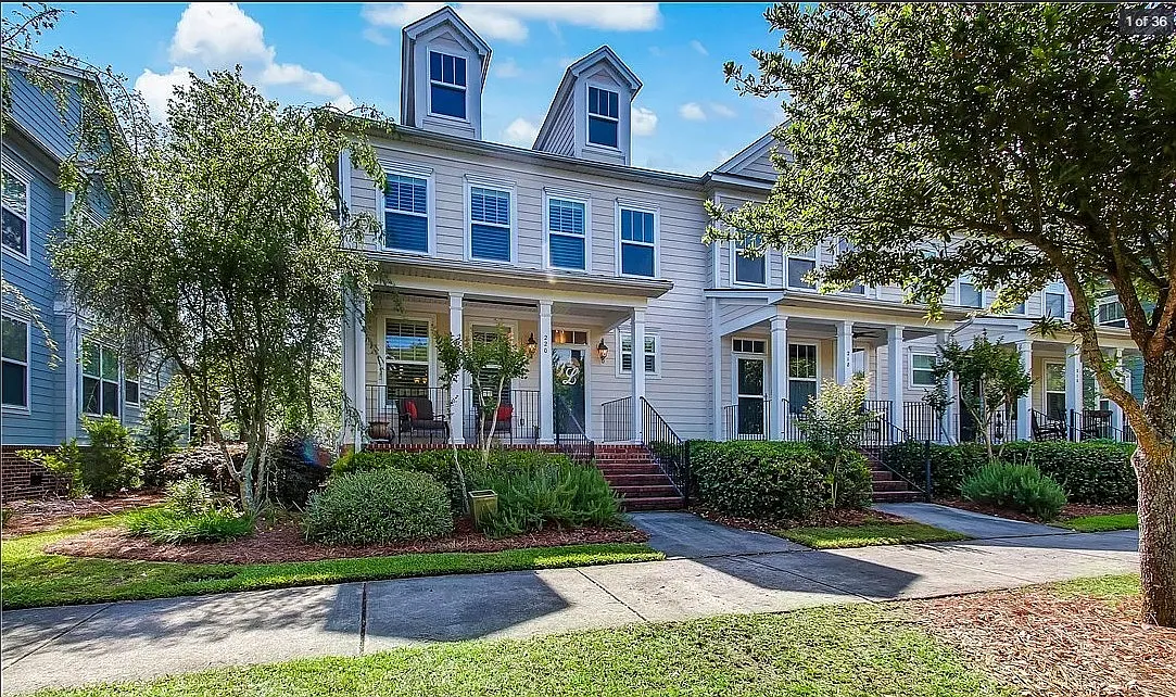 3 bed, 3.5 bath, 1842 sqft, $2,450 — Photo 1